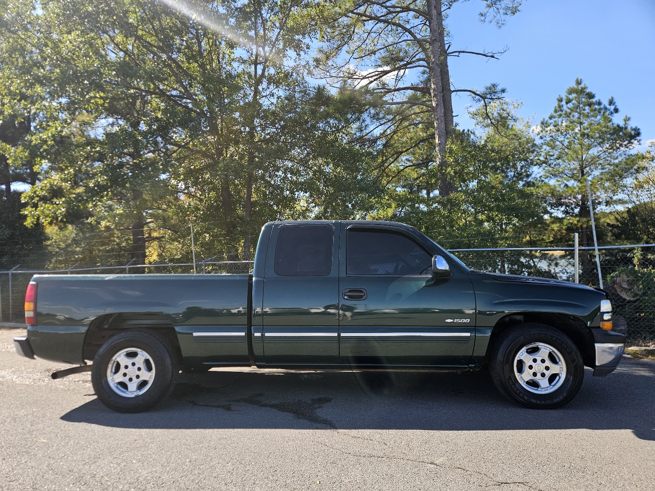 Chevrolet Silverado 1500 1LT Double Cab 2WD 2002 Chevrolet Silverado 1500 1LT Double Cab 2WD 2002
