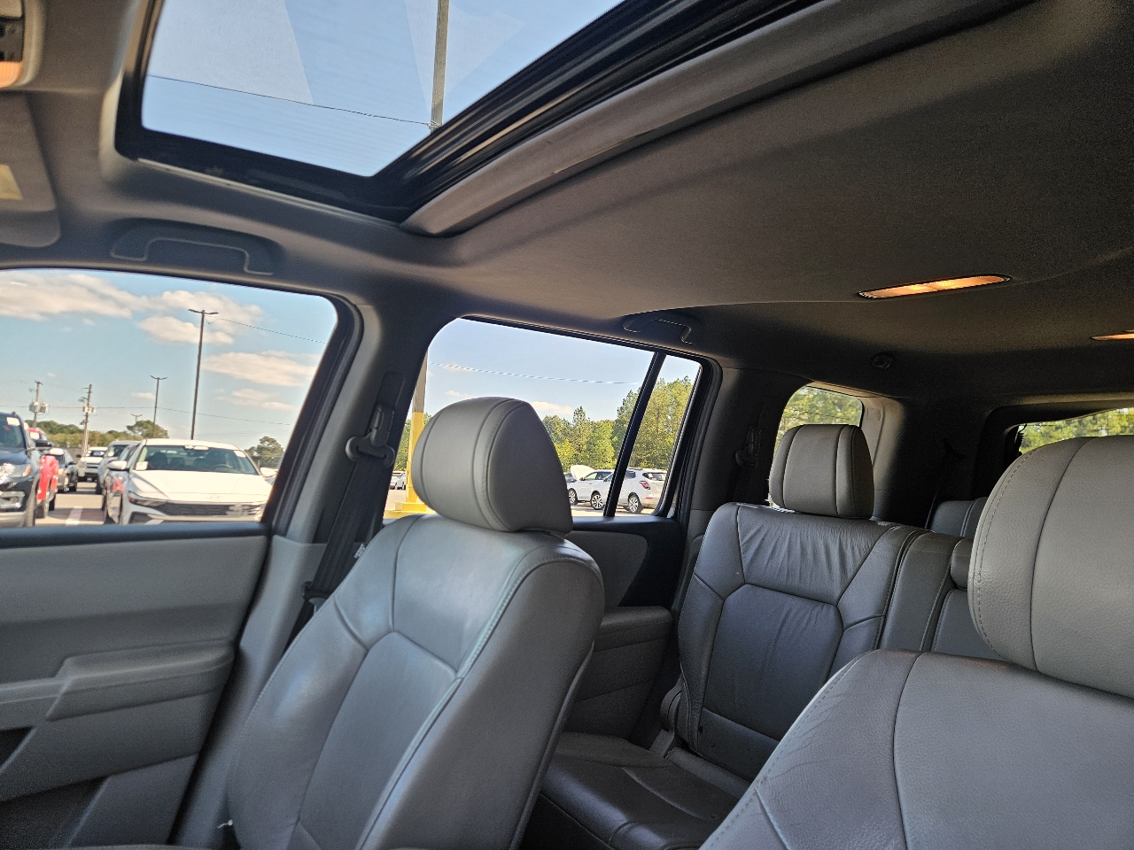 Honda Pilot 2WD 4dr EX-L 2015 Honda Pilot 2WD 4dr EX-L 2015