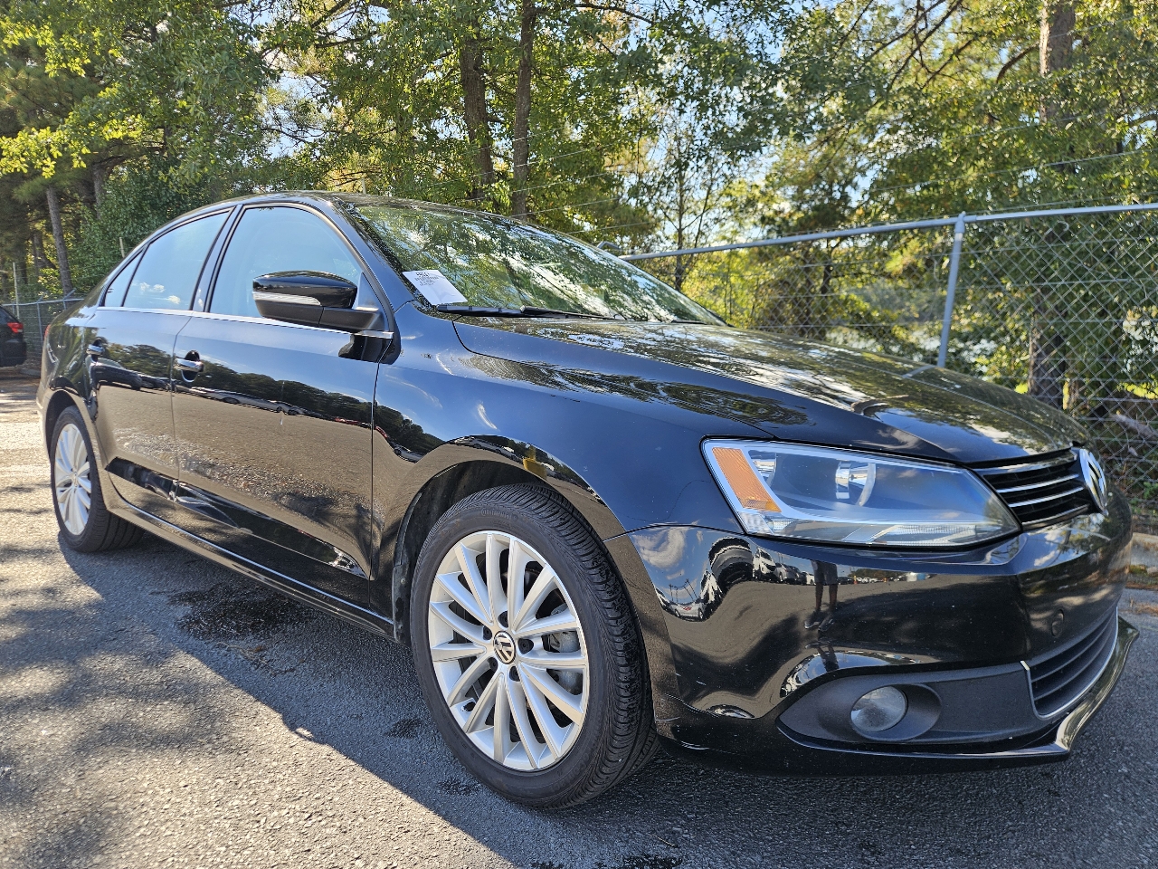 Volkswagen Jetta Sedan 4dr Auto SEL 2014 Volkswagen Jetta Sedan 4dr Auto SEL 2014