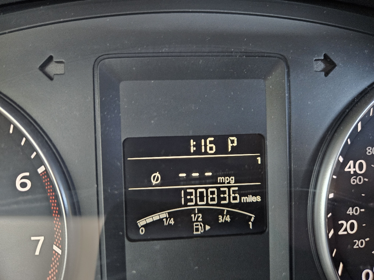 Volkswagen Jetta Sedan 4dr Auto SEL 2014 Volkswagen Jetta Sedan 4dr Auto SEL 2014