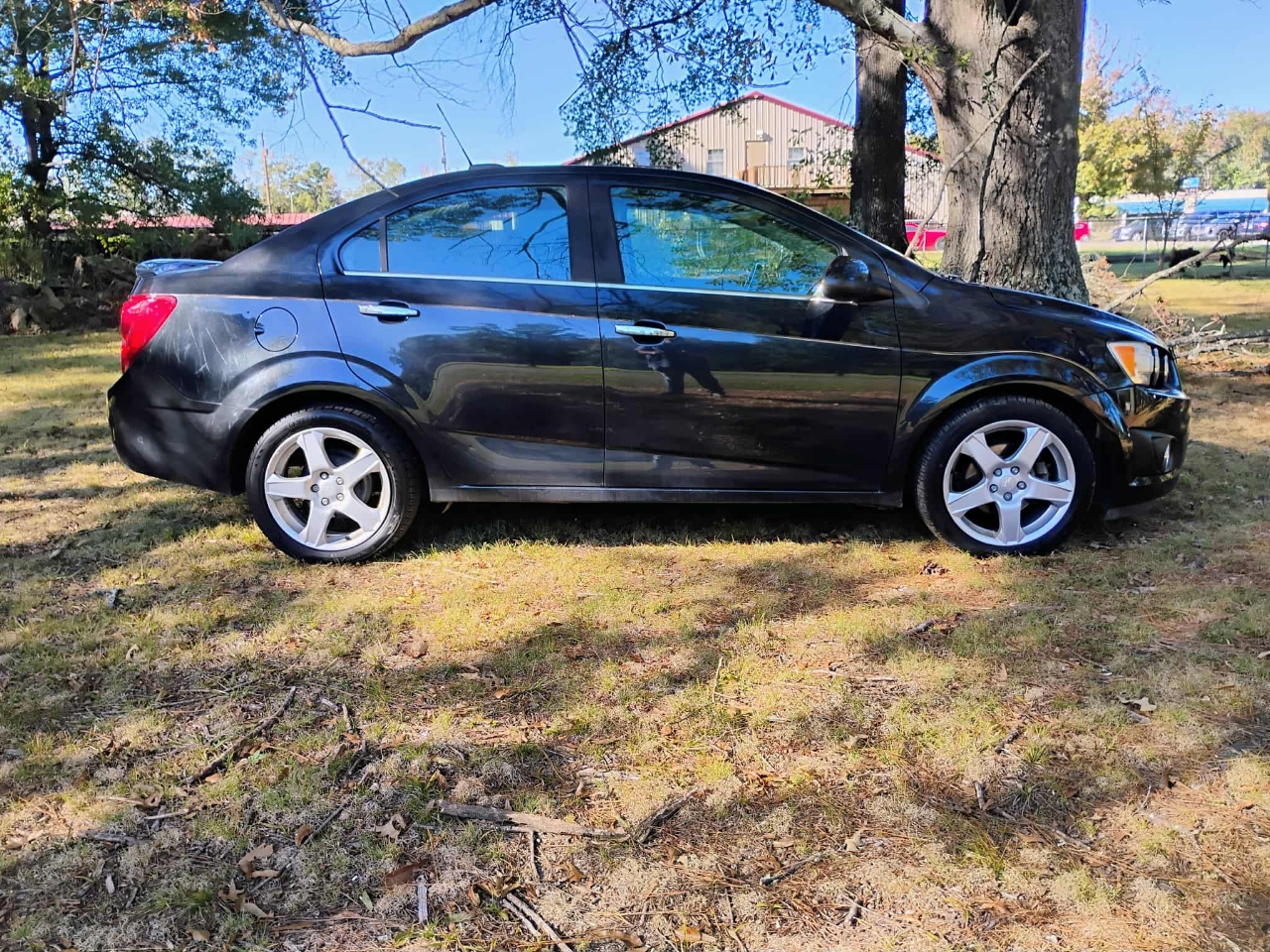 Chevrolet Sonic 4dr Sdn Auto LTZ 2015 Chevrolet Sonic 4dr Sdn Auto LTZ 2015