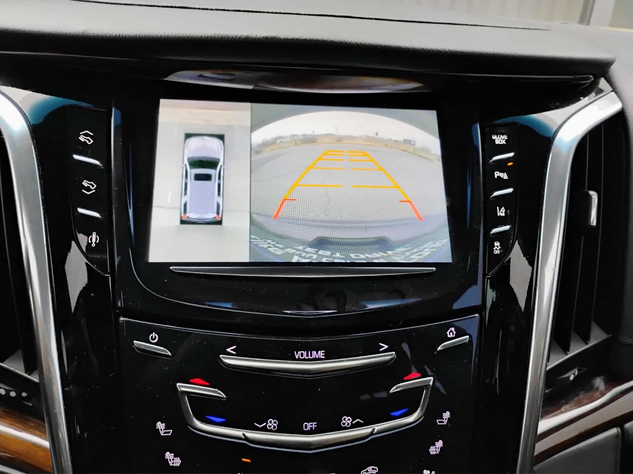 Cadillac Escalade ESV 4WD 4dr Luxury 2015