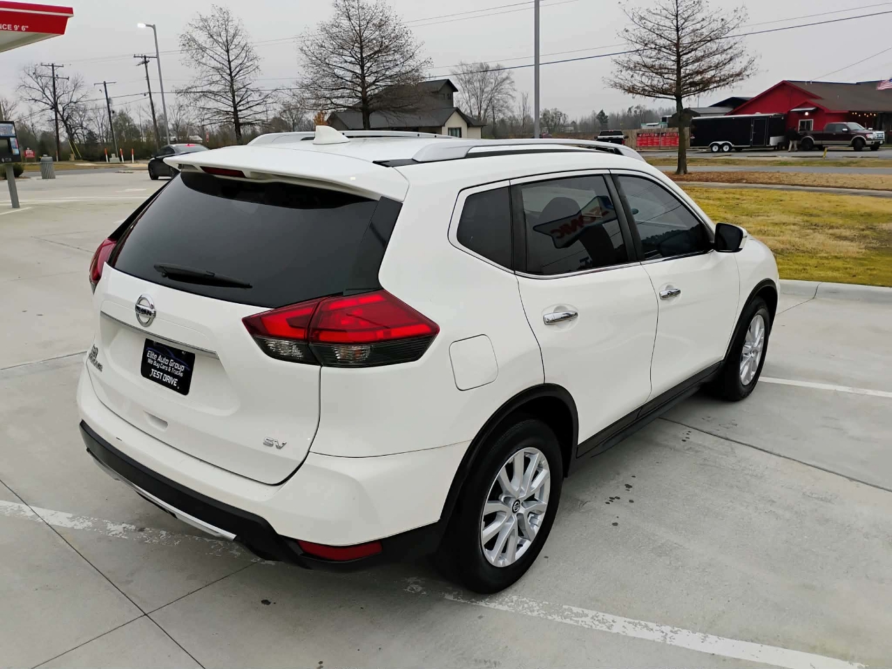 Nissan Rogue FWD SV 2017