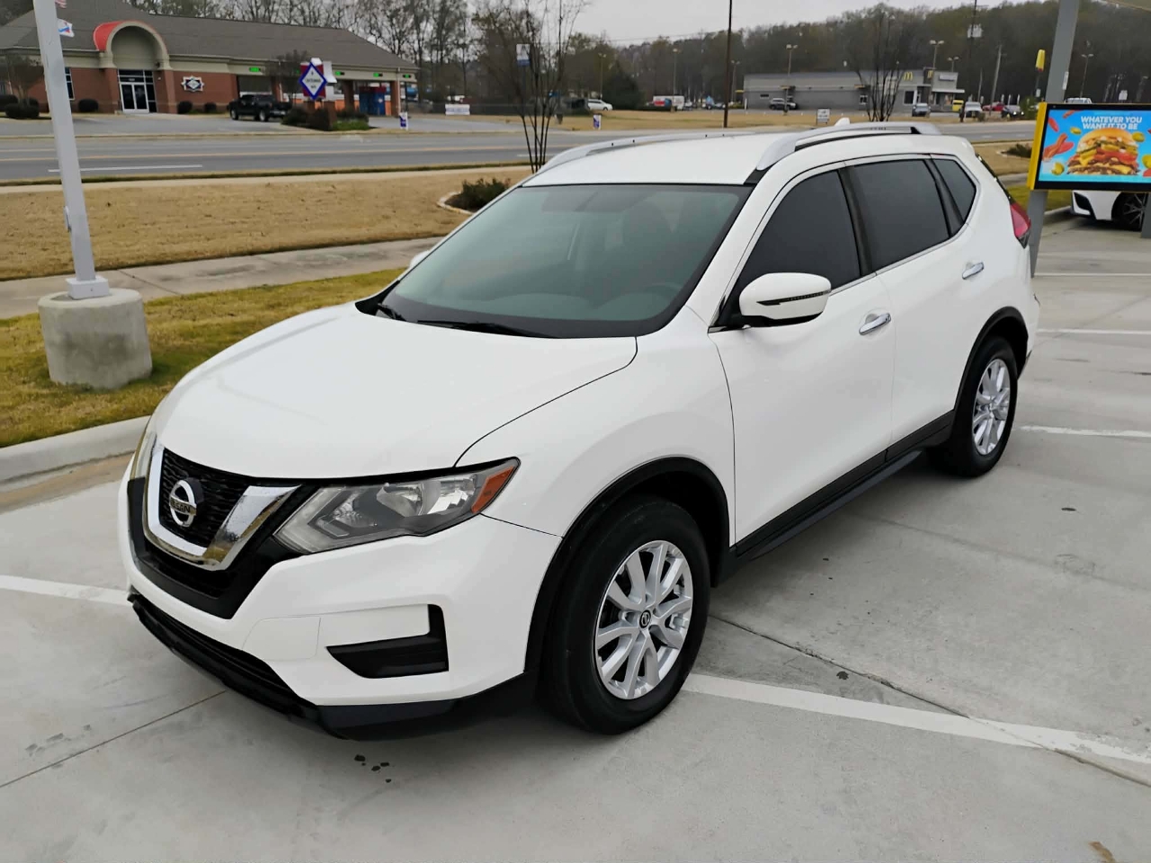 Nissan Rogue FWD SV 2017
