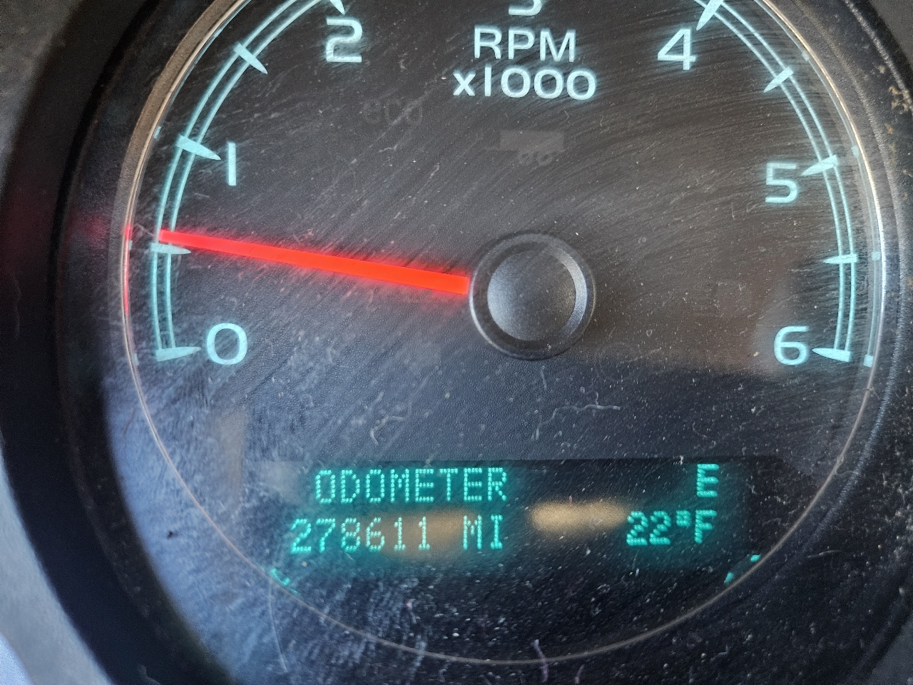 Chevrolet Suburban 4WD 4dr 1500 LTZ 2011