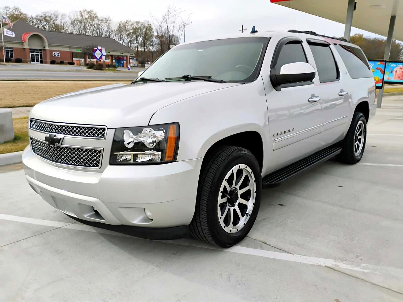 Chevrolet Suburban 4WD 4dr 1500 LTZ 2011