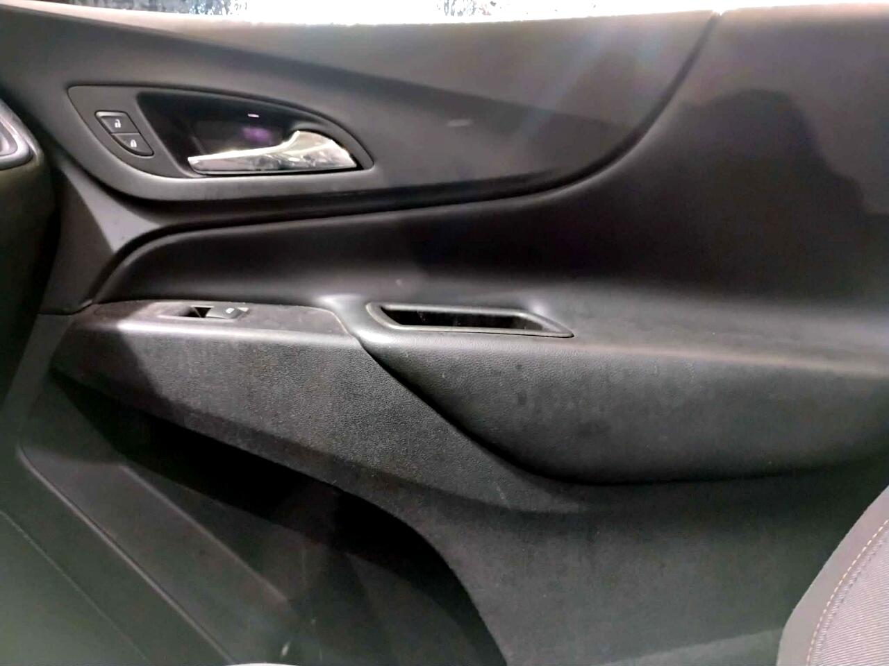 Chevrolet Equinox FWD 4dr LT w/1LT 2018