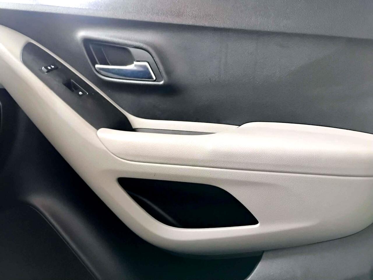 Chevrolet Trax FWD 4dr LT 2015