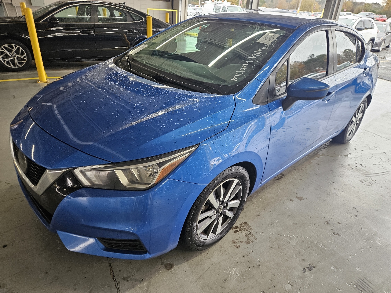 Nissan Versa SV CVT 2020