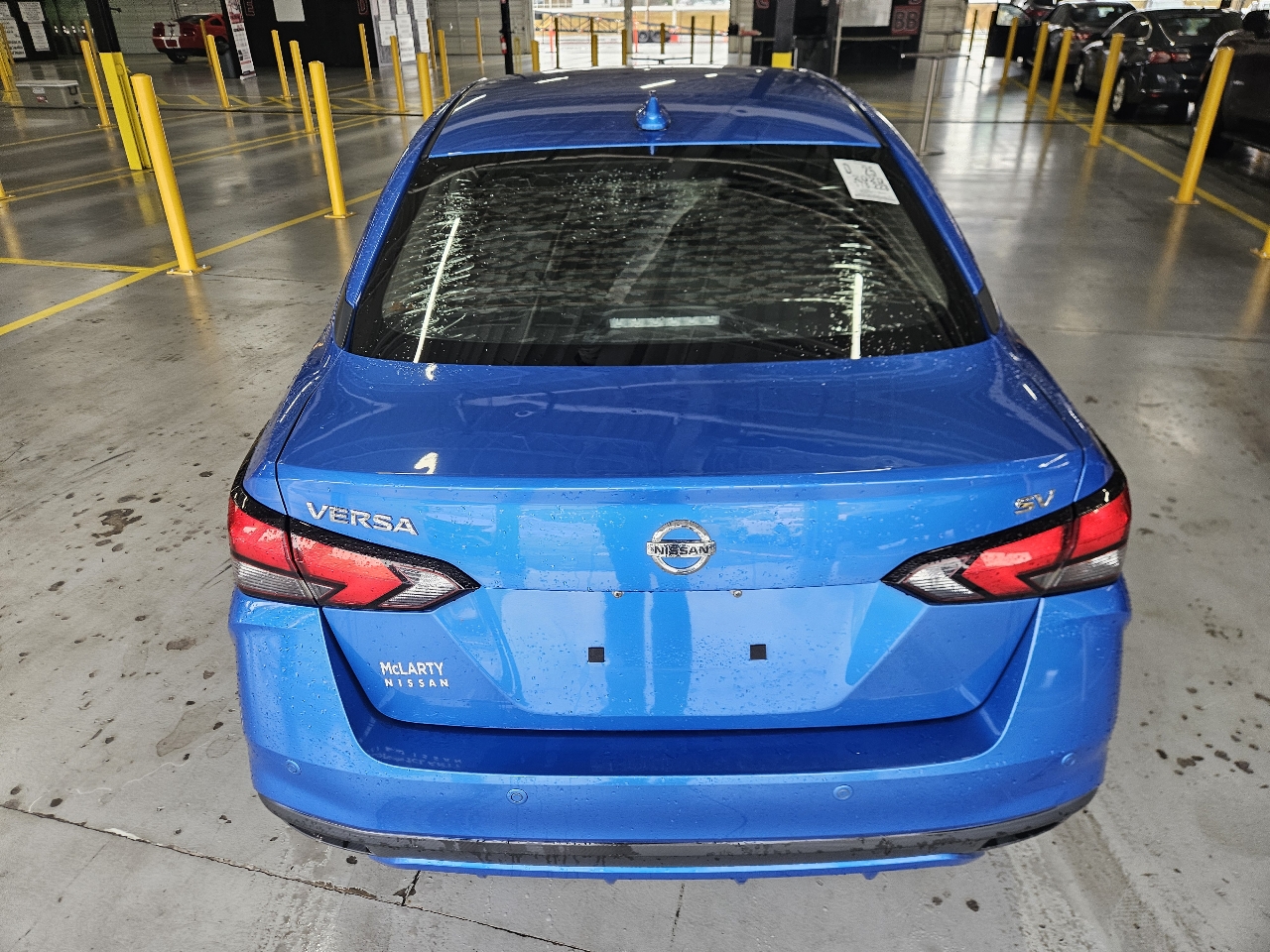 Nissan Versa SV CVT 2020