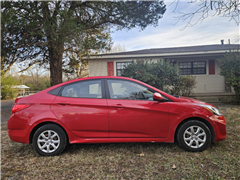 2012 Hyundai Accent 