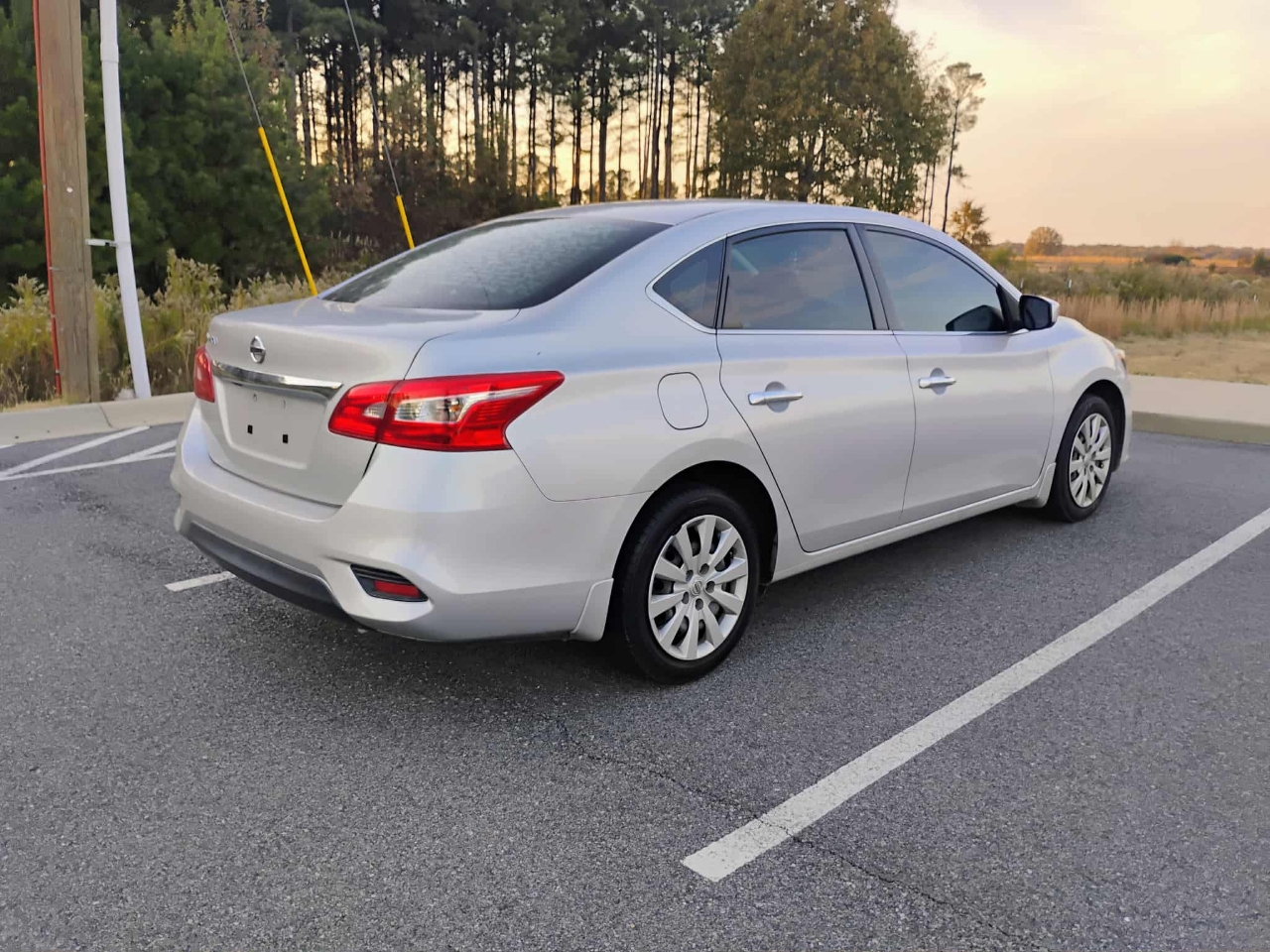 Nissan Sentra S CVT 2019
