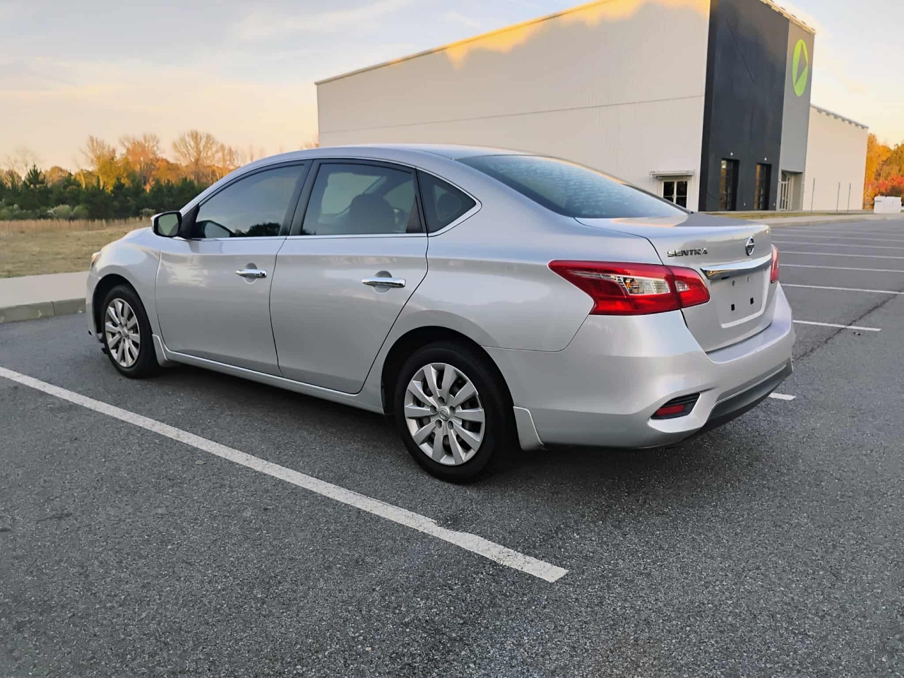 Nissan Sentra S CVT 2019