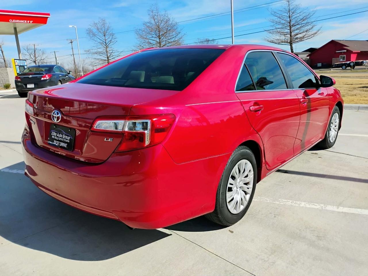 Toyota Camry 4dr Sdn I4 Auto SE Sport Limited Edition (Natl) 2012