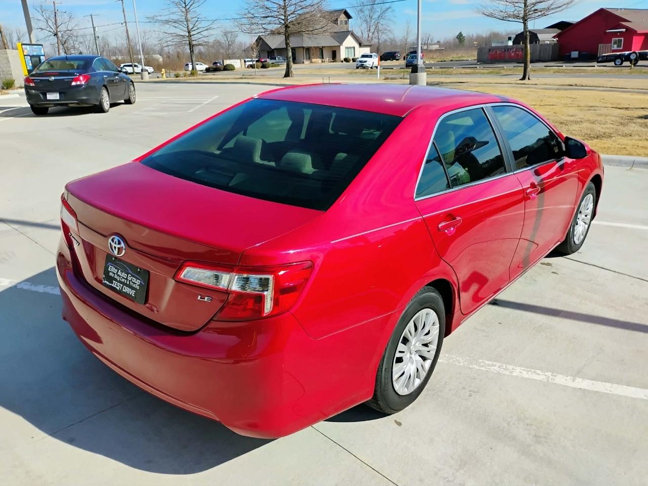 Toyota Camry 4dr Sdn I4 Auto SE Sport Limited Edition (Natl) 2012