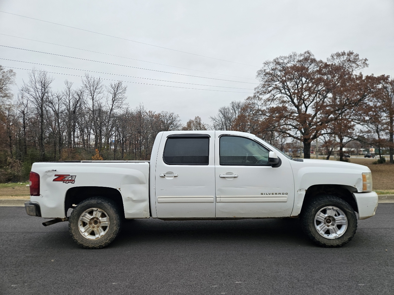 Chevrolet Silverado 1500 4WD Crew Cab 143.5" LTZ 2011