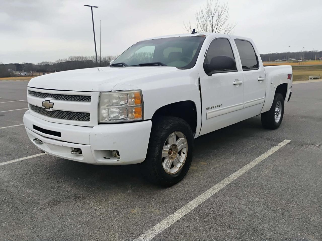 Chevrolet Silverado 1500 4WD Crew Cab 143.5" LTZ 2011