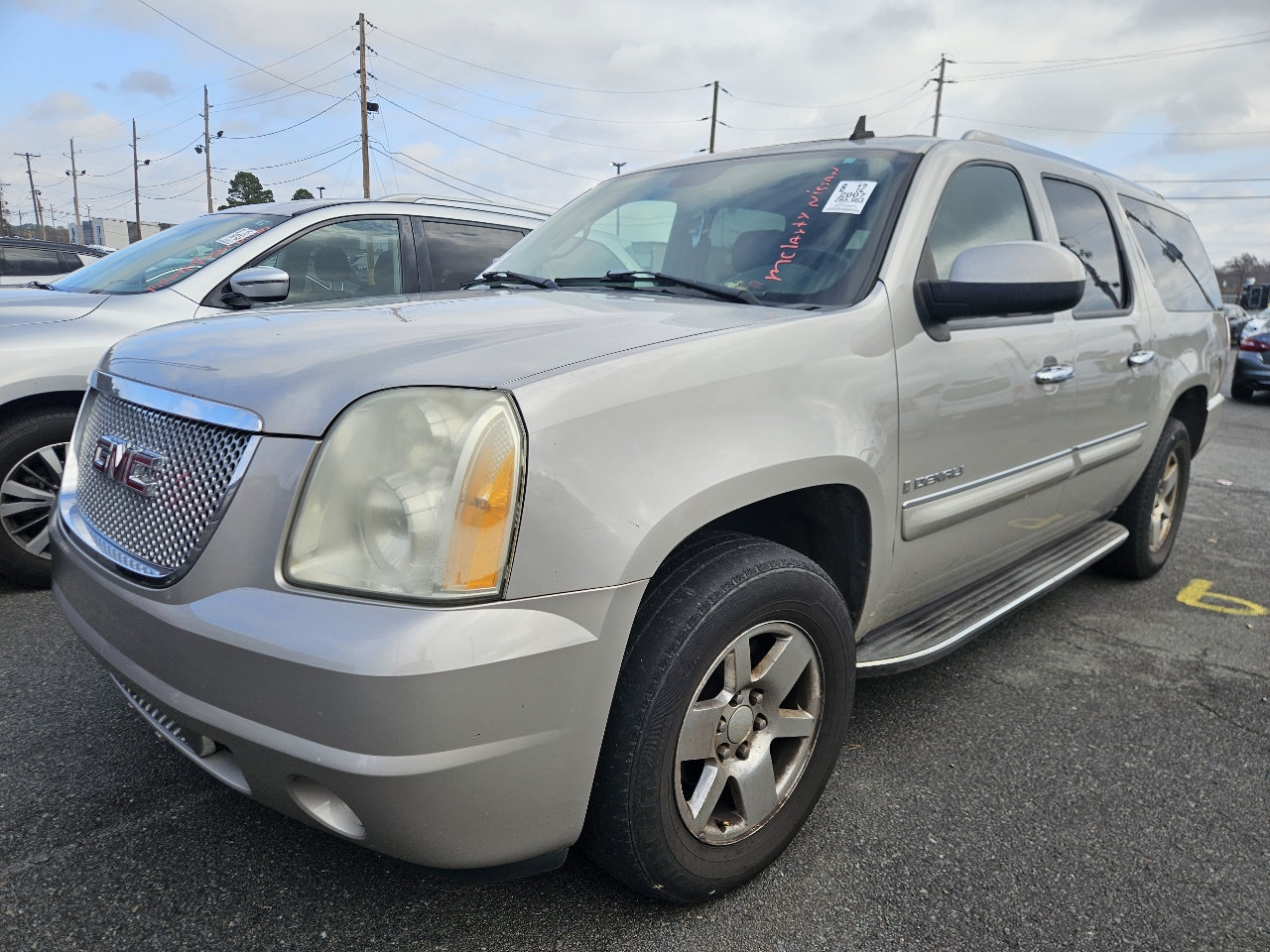 GMC Yukon XL Denali AWD 4dr 1500 2007