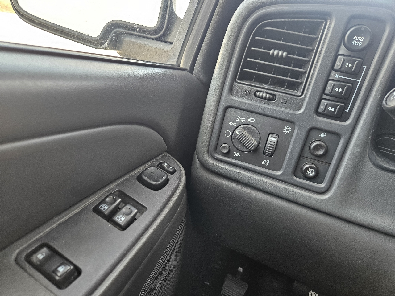 Chevrolet Silverado 1500 LT Z71 Double Cab 4WD 2004