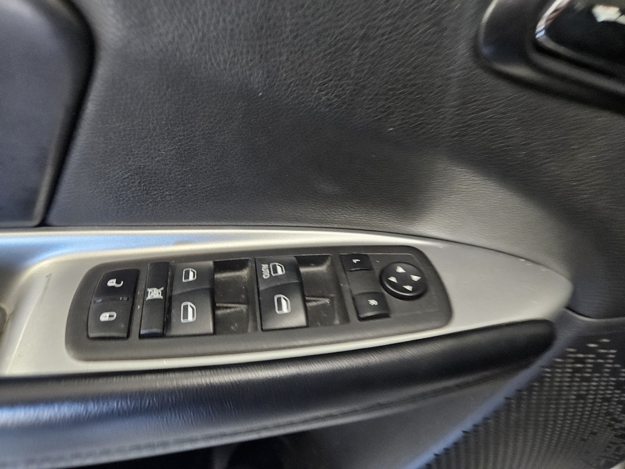 Dodge Journey FWD 4dr SXT 2012