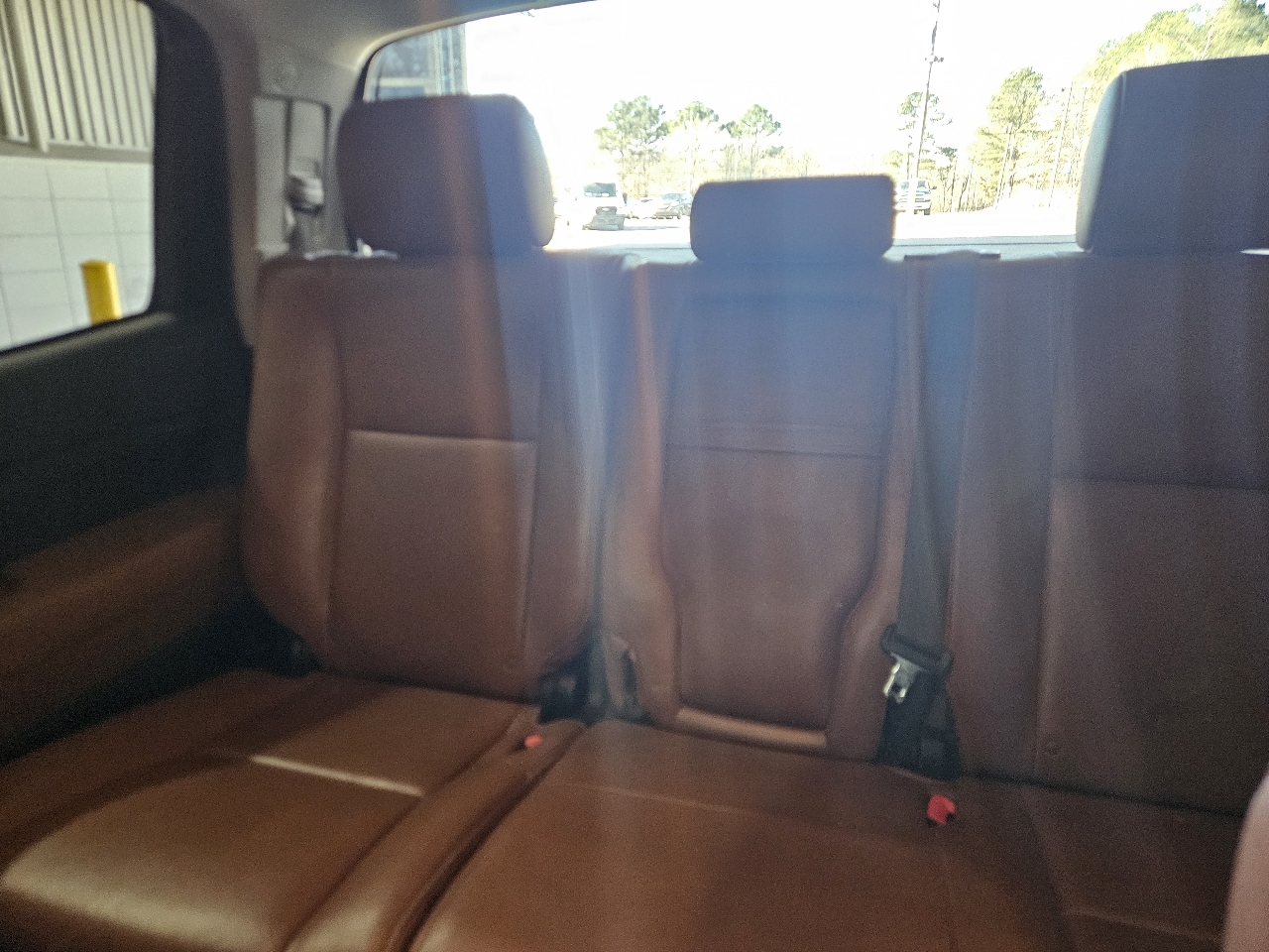 Toyota Tundra 4WD Truck CrewMax 5.7L V8 6-Spd AT Platinum (Natl) 2012