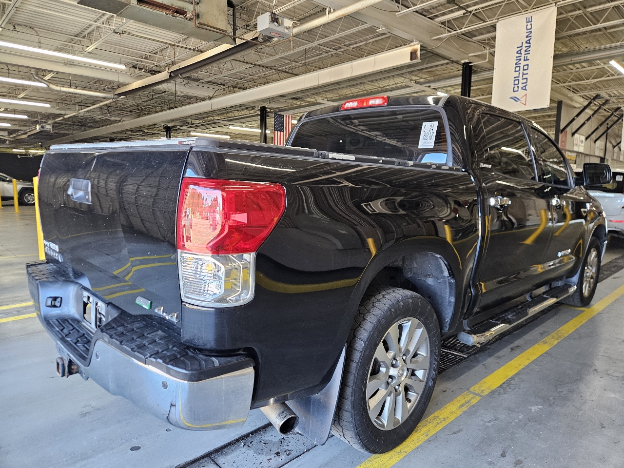 Toyota Tundra 4WD Truck CrewMax 5.7L V8 6-Spd AT Platinum (Natl) 2012