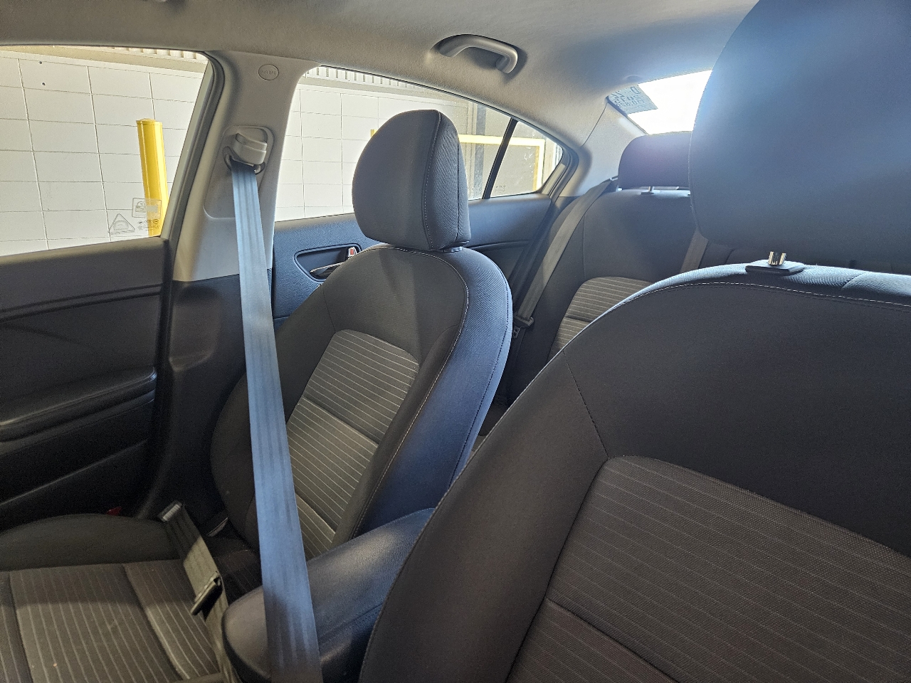 Kia Forte 4dr Sdn Auto LX 2015