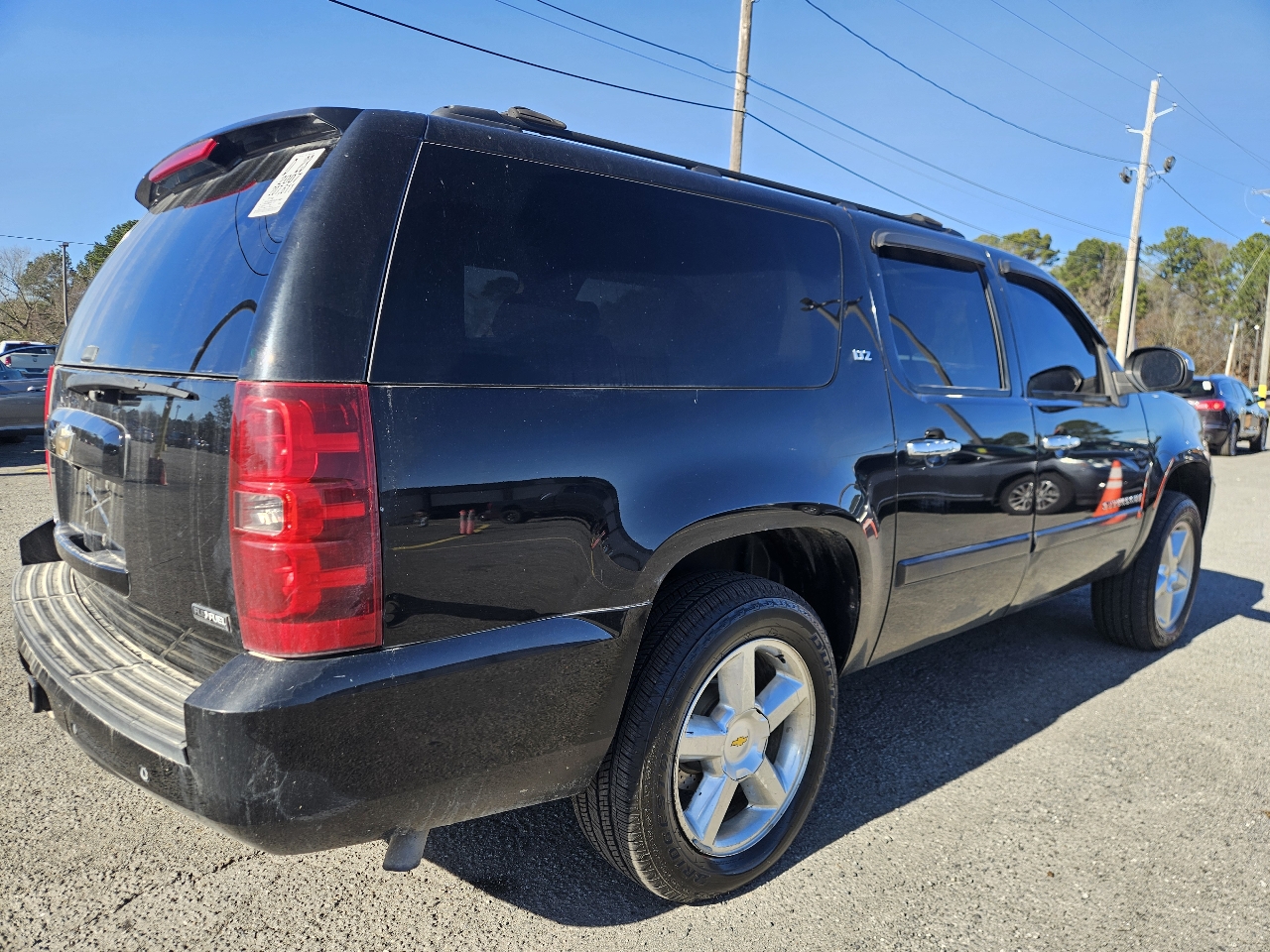 Chevrolet Suburban 4WD 4dr 1500 LTZ 2007