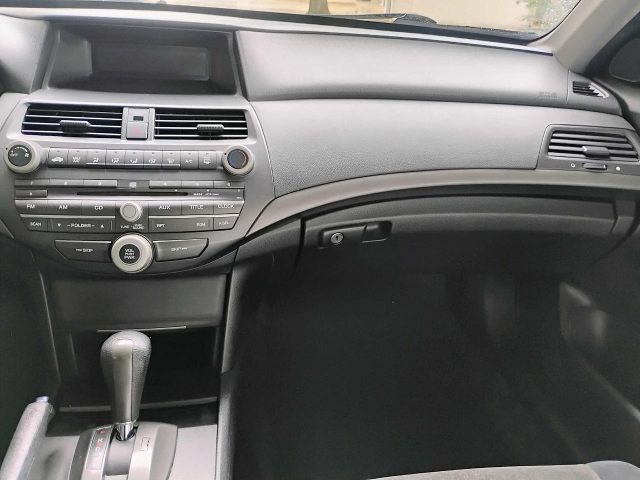 Honda Accord Sdn 4dr I4 Auto LX-P 2009