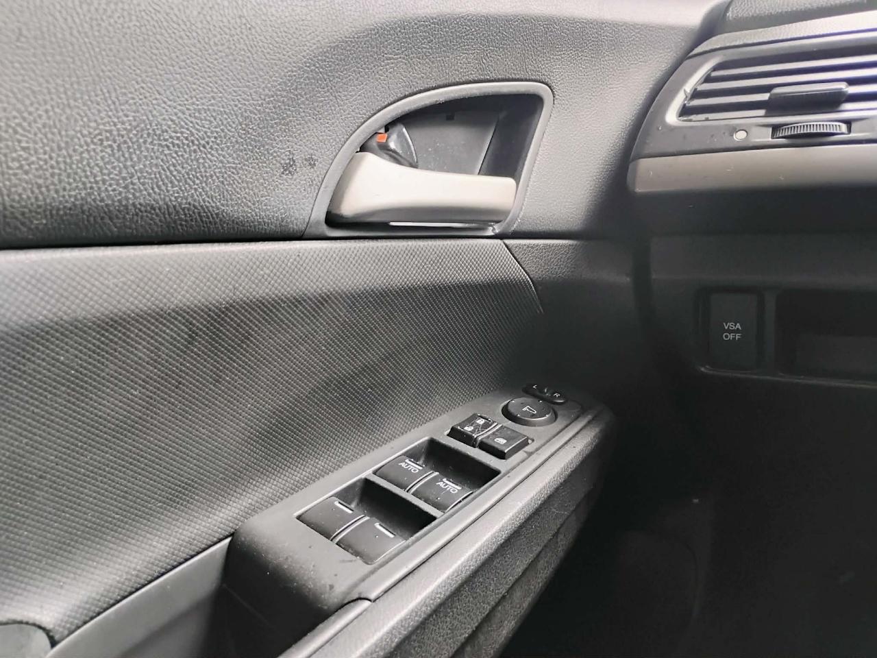 Honda Accord Sdn 4dr I4 Auto LX-P 2009