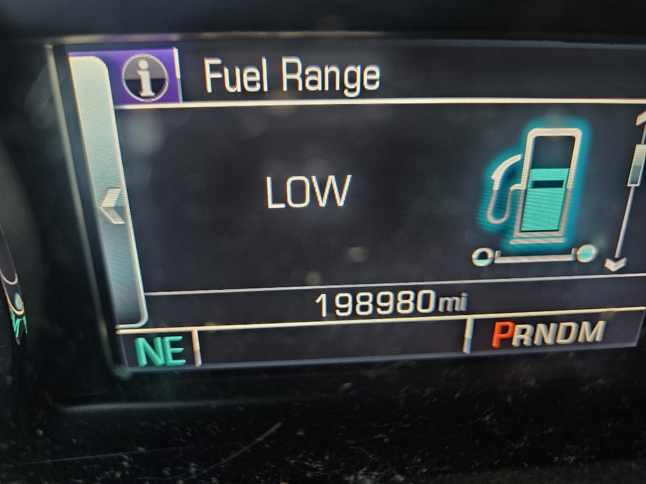 Chevrolet Silverado 1500 4WD Crew Cab 143.5" LT w/2LT 2015