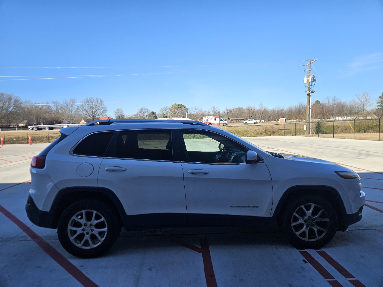 Jeep Cherokee FWD 4dr Latitude 2016