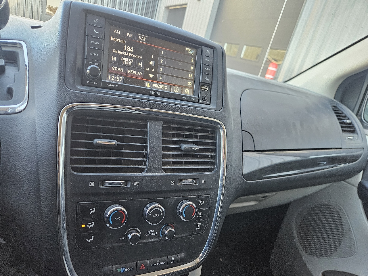 Dodge Grand Caravan 4dr Wgn SXT 2016