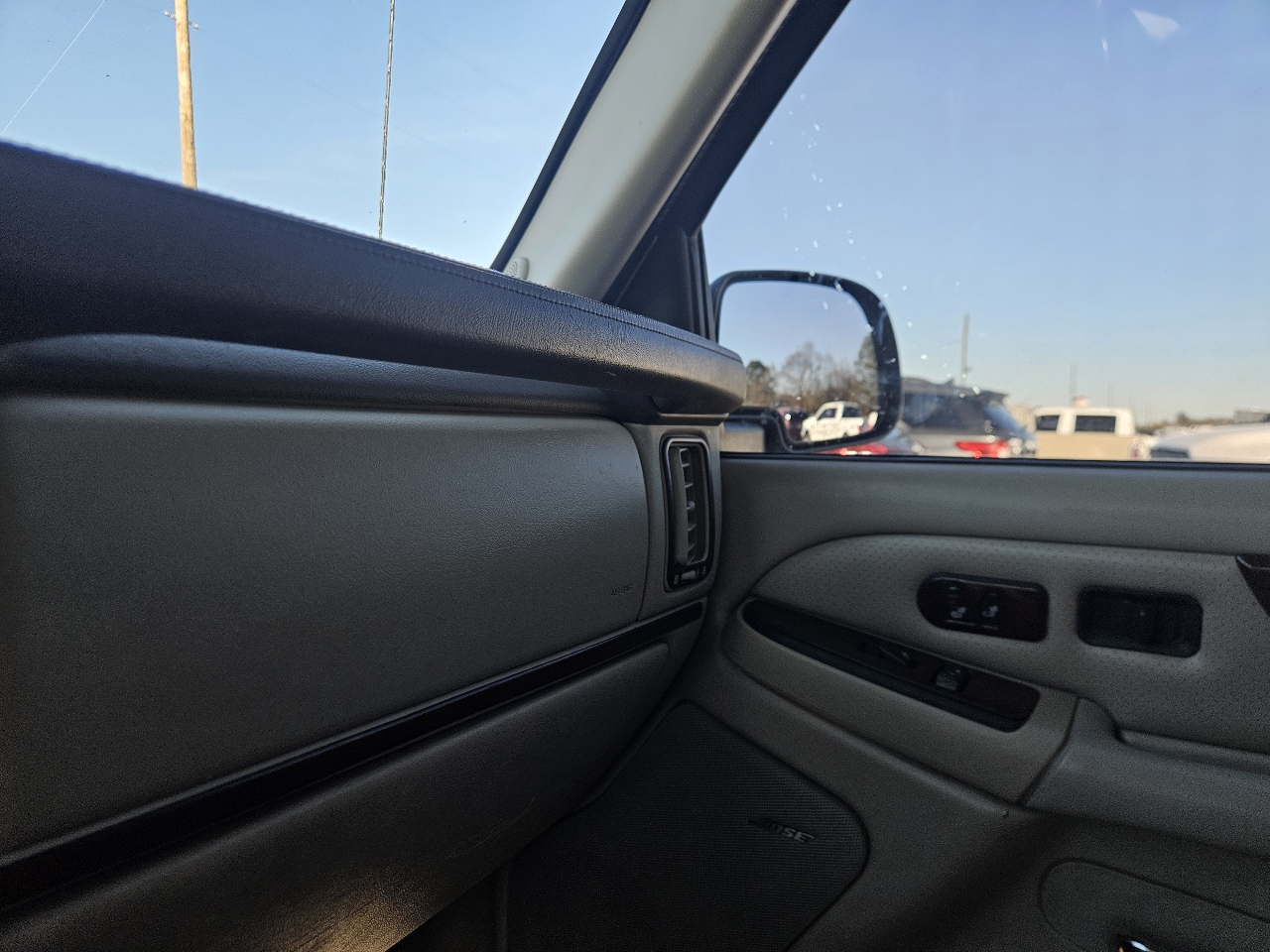 Cadillac Escalade EXT 4dr AWD 2005