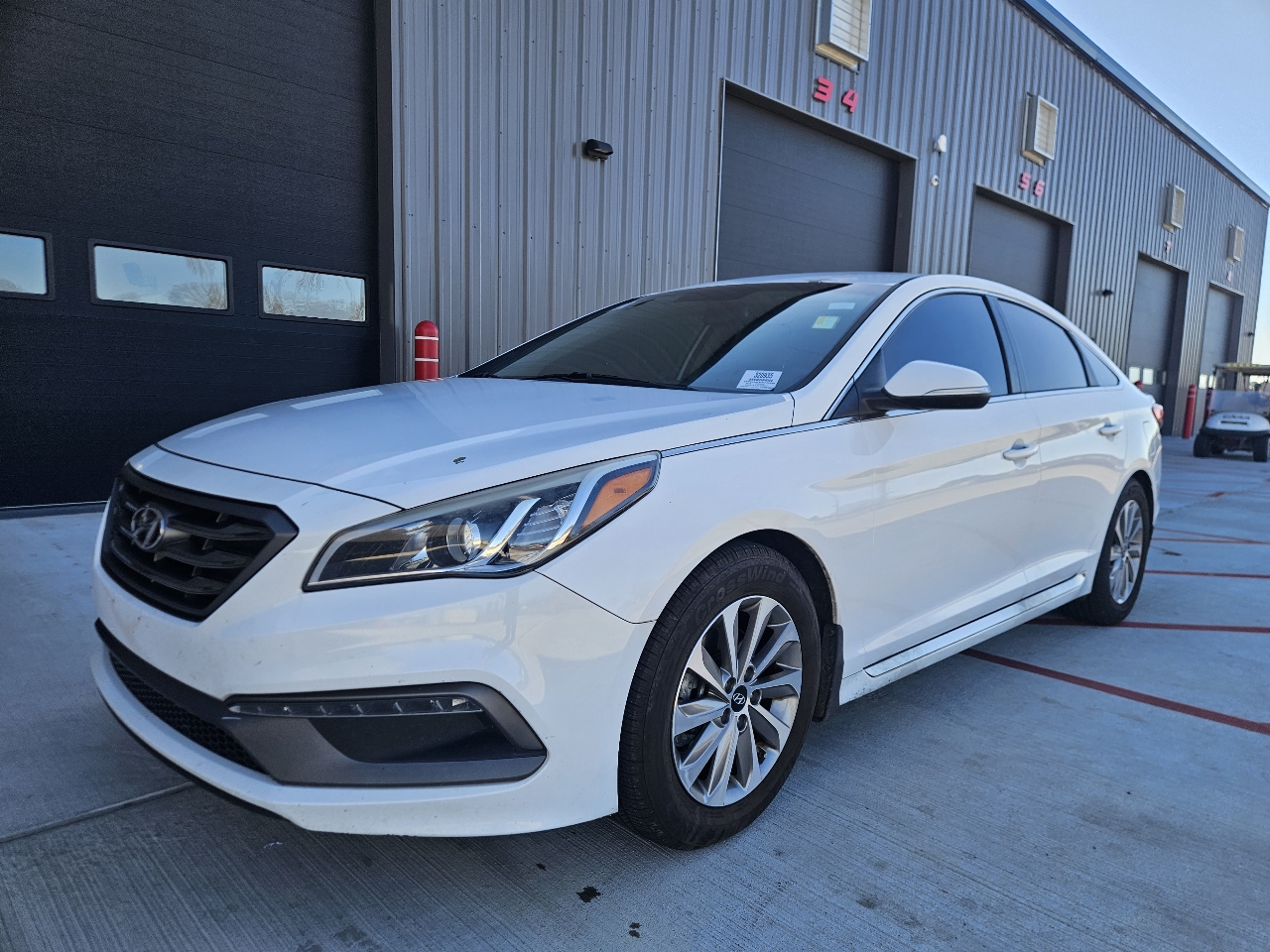 Hyundai Sonata 4dr Sdn 2.4L Sport PZEV 2015