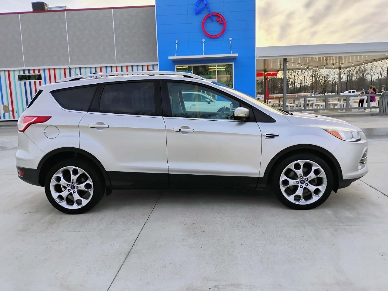 Ford Escape FWD 4dr Titanium 2015