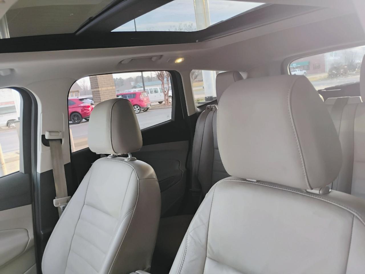 Ford Escape FWD 4dr Titanium 2015