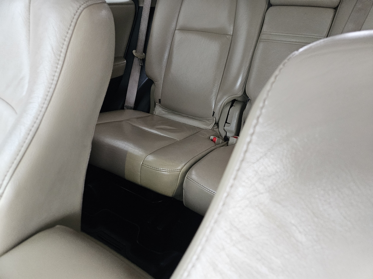 Toyota 4Runner RWD 4dr V6 Limited (Natl) 2010