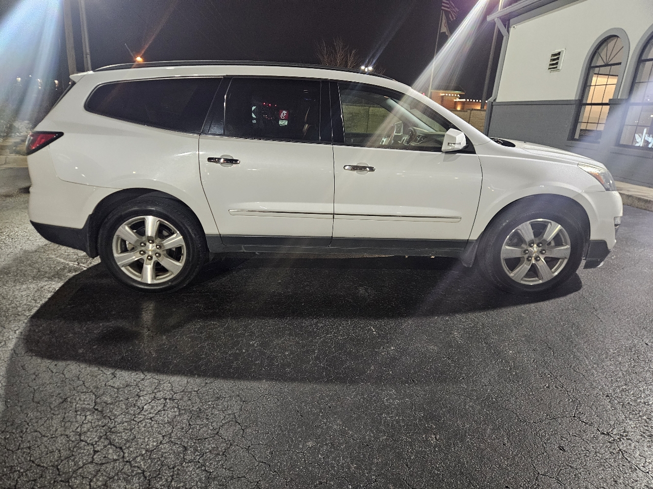 Chevrolet Traverse FWD 4dr LTZ 2016