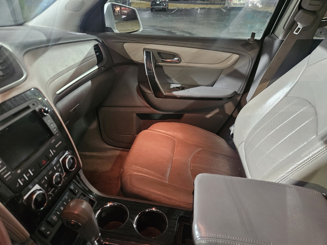 Chevrolet Traverse FWD 4dr LTZ 2016