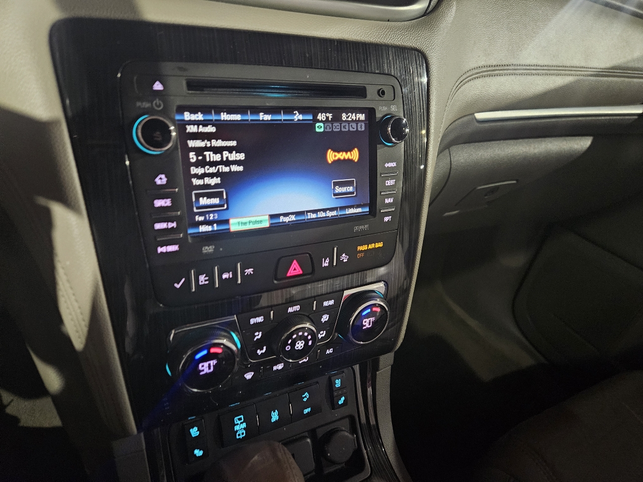 Chevrolet Traverse FWD 4dr LTZ 2016