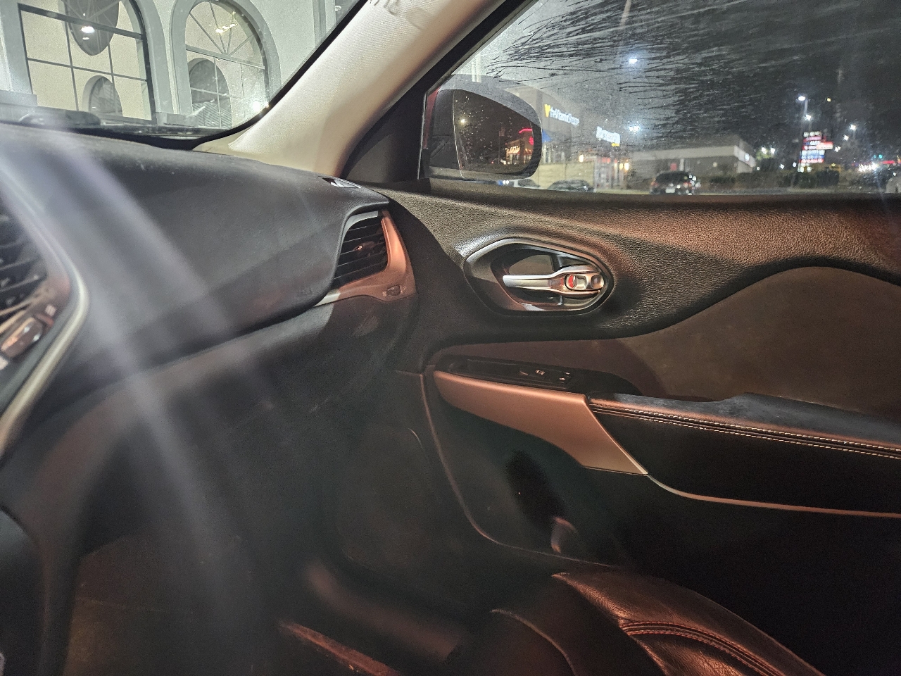 Jeep Cherokee Latitude FWD 2017