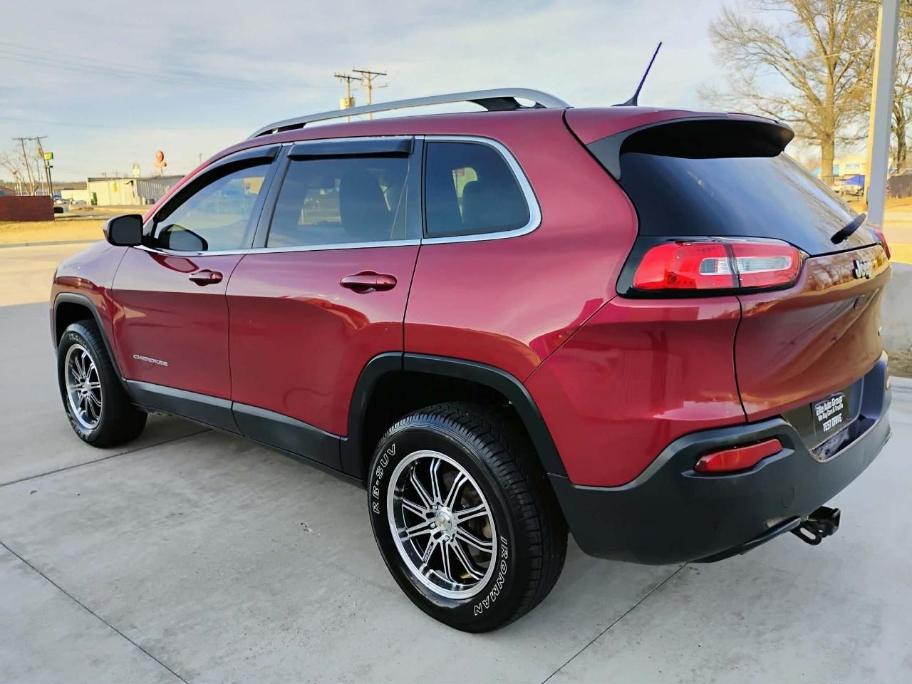 Jeep Cherokee Latitude FWD 2017