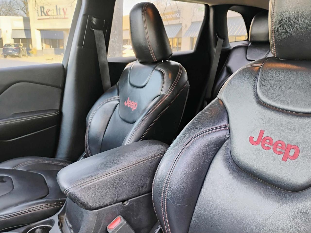 Jeep Cherokee Latitude FWD 2017