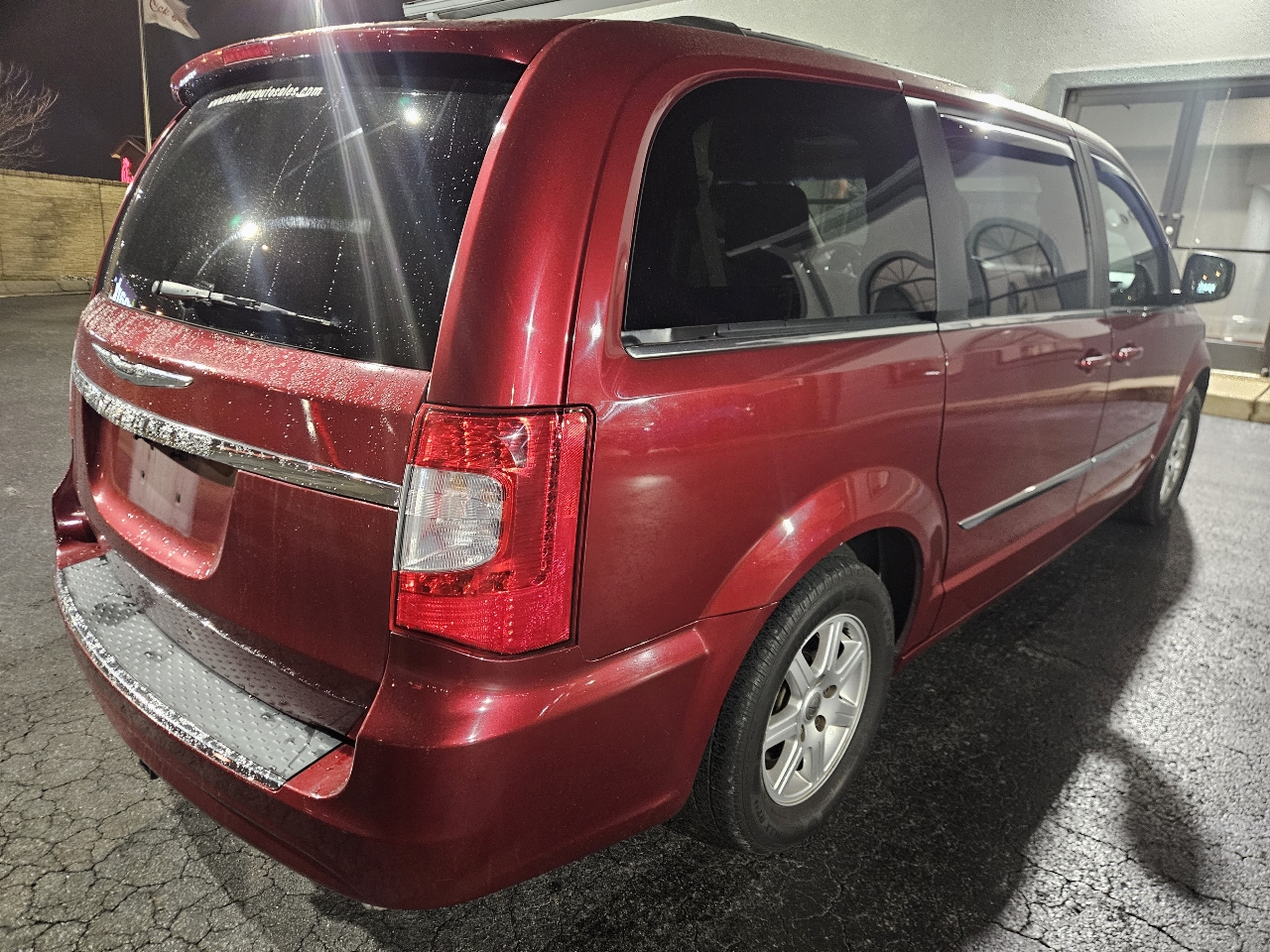 Chrysler Town & Country 4dr Wgn Touring 2011