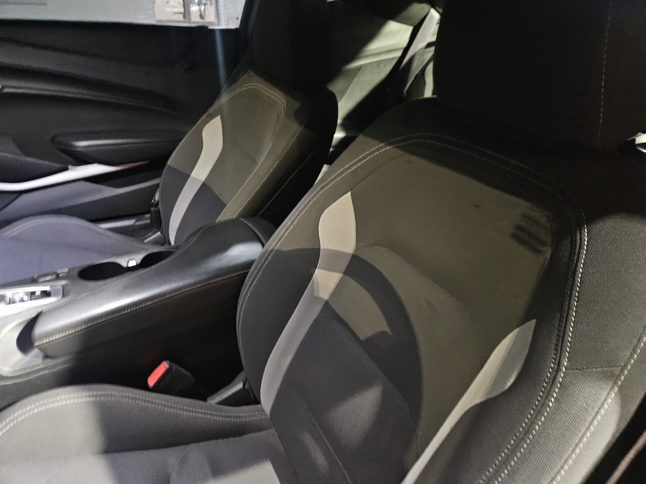 Chevrolet Camaro 2dr Cpe 1LT 2017