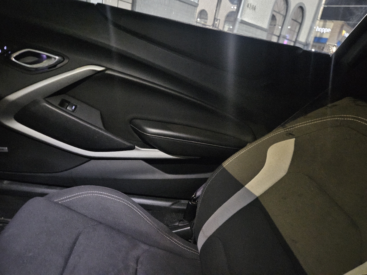 Chevrolet Camaro 2dr Cpe 1LT 2017