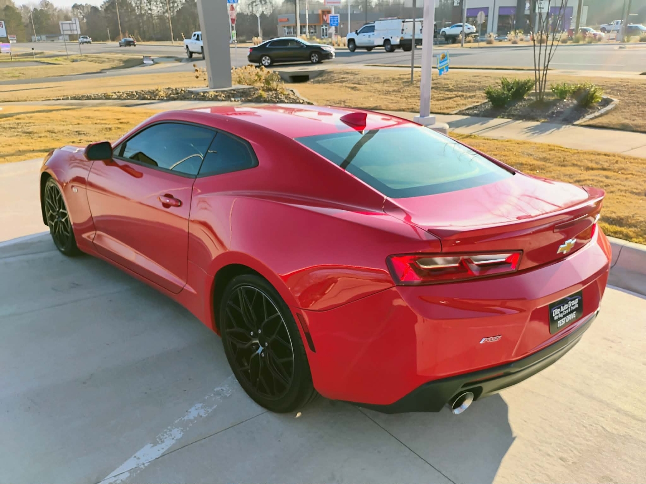 Chevrolet Camaro 2dr Cpe 1LT 2017