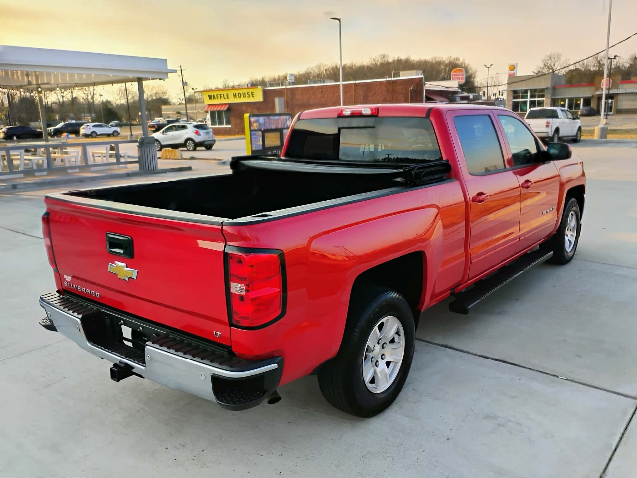 Chevrolet Silverado 1500 2WD Crew Cab 153.0" LT w/1LT 2018