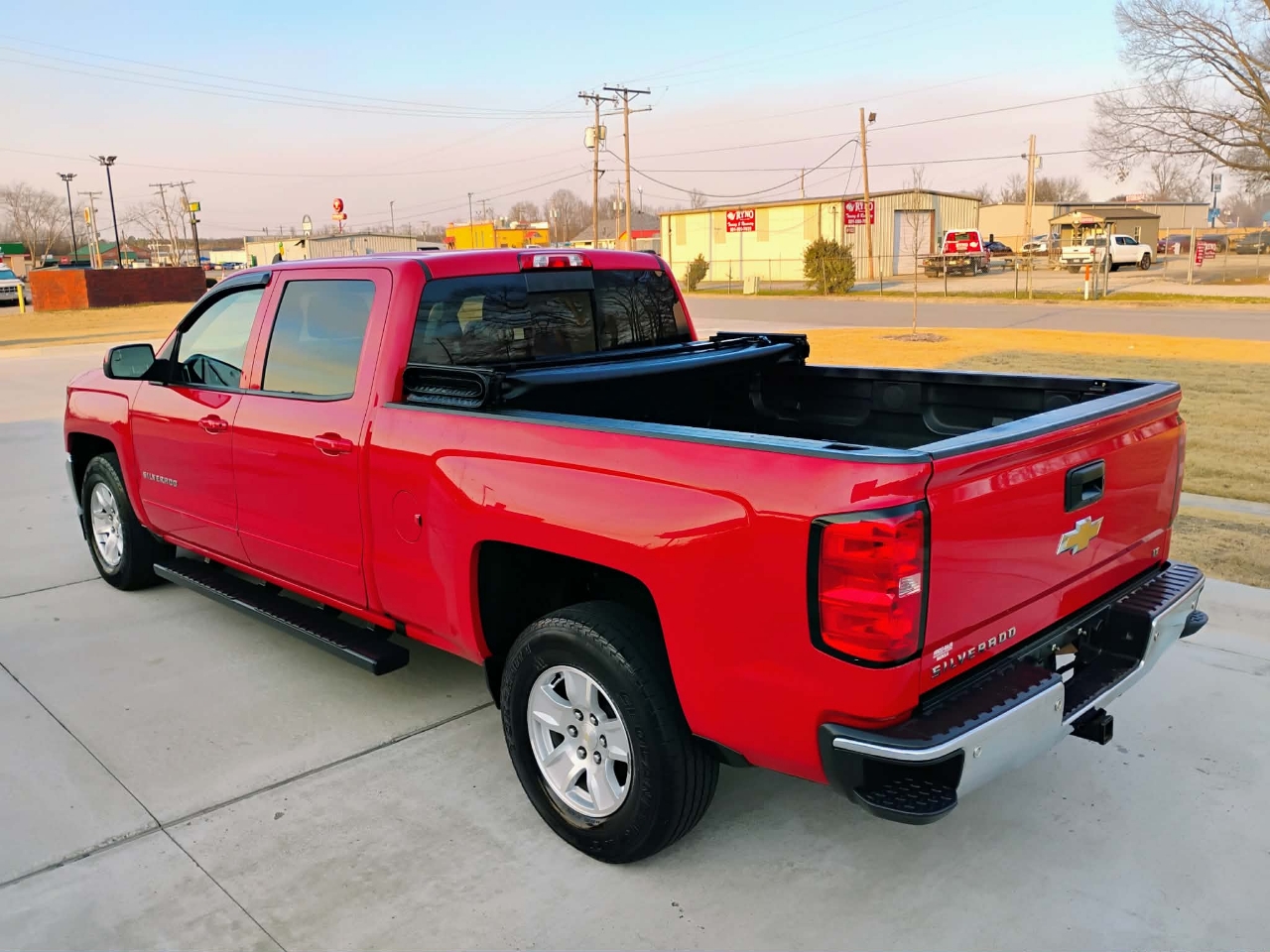 Chevrolet Silverado 1500 2WD Crew Cab 153.0" LT w/1LT 2018